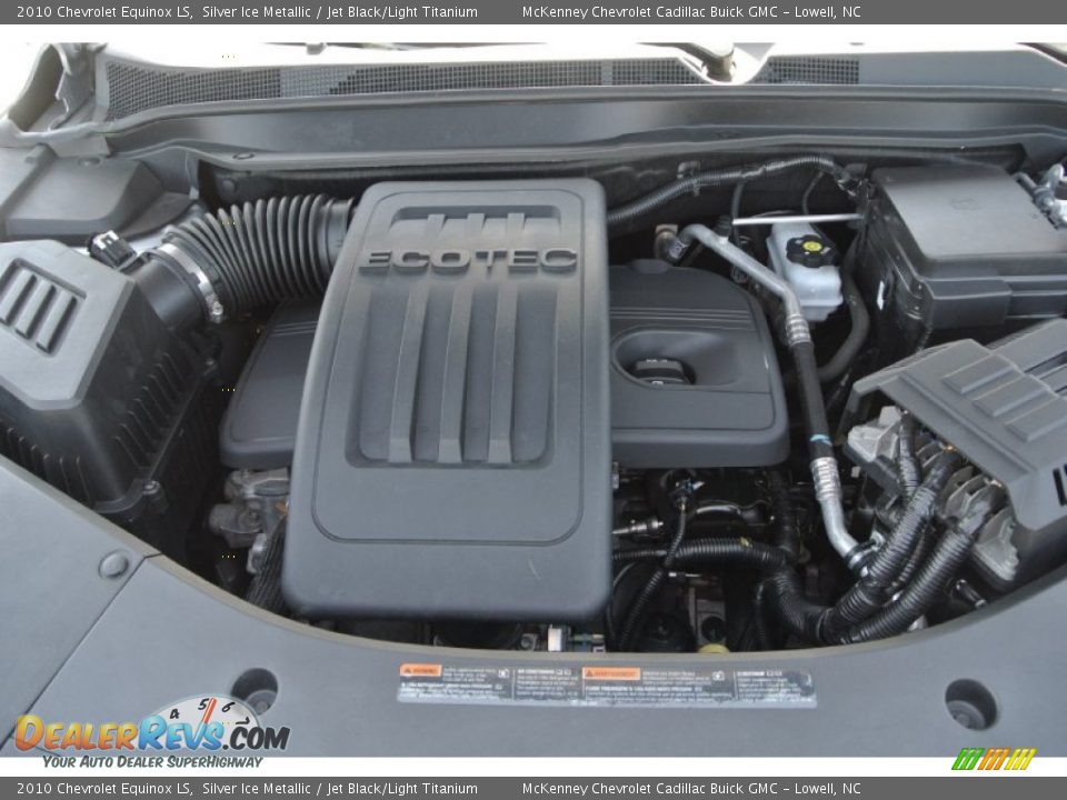 2010 Chevrolet Equinox LS Silver Ice Metallic / Jet Black/Light Titanium Photo #21