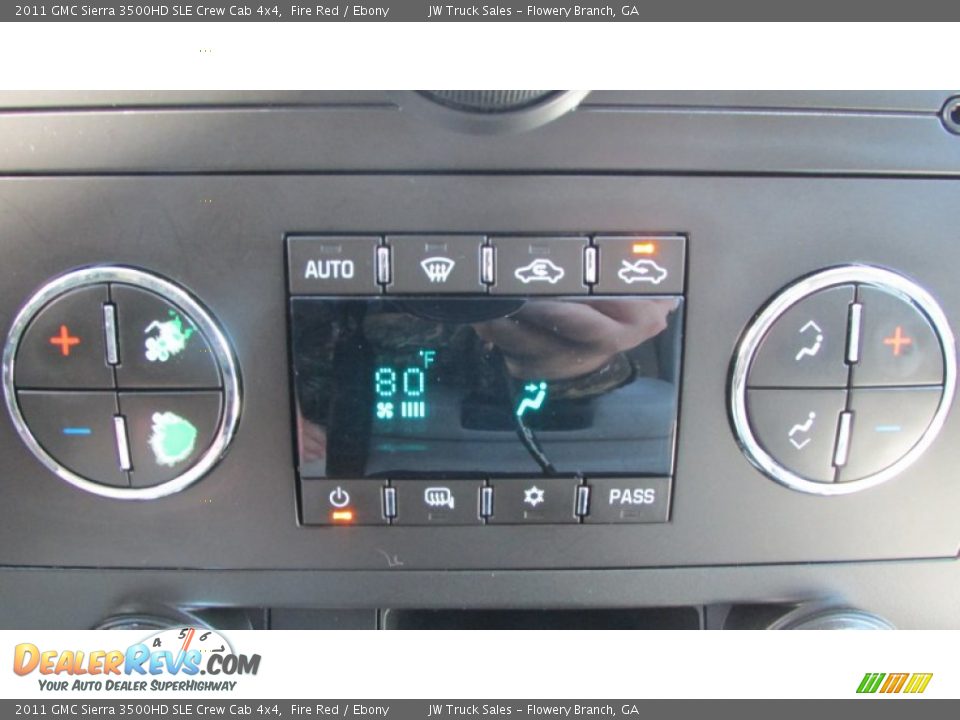 2011 GMC Sierra 3500HD SLE Crew Cab 4x4 Fire Red / Ebony Photo #32