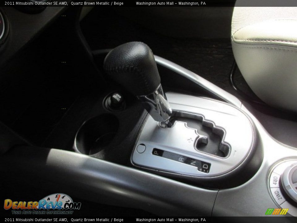 2011 Mitsubishi Outlander SE AWD Quartz Brown Metallic / Beige Photo #15