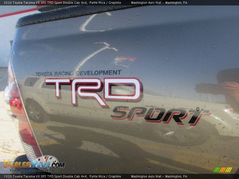 2010 Toyota Tacoma V6 SR5 TRD Sport Double Cab 4x4 Pyrite Mica / Graphite Photo #4