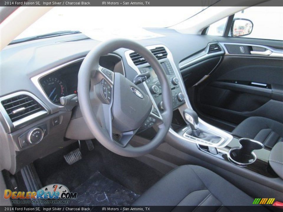 2014 Ford Fusion SE Ingot Silver / Charcoal Black Photo #9