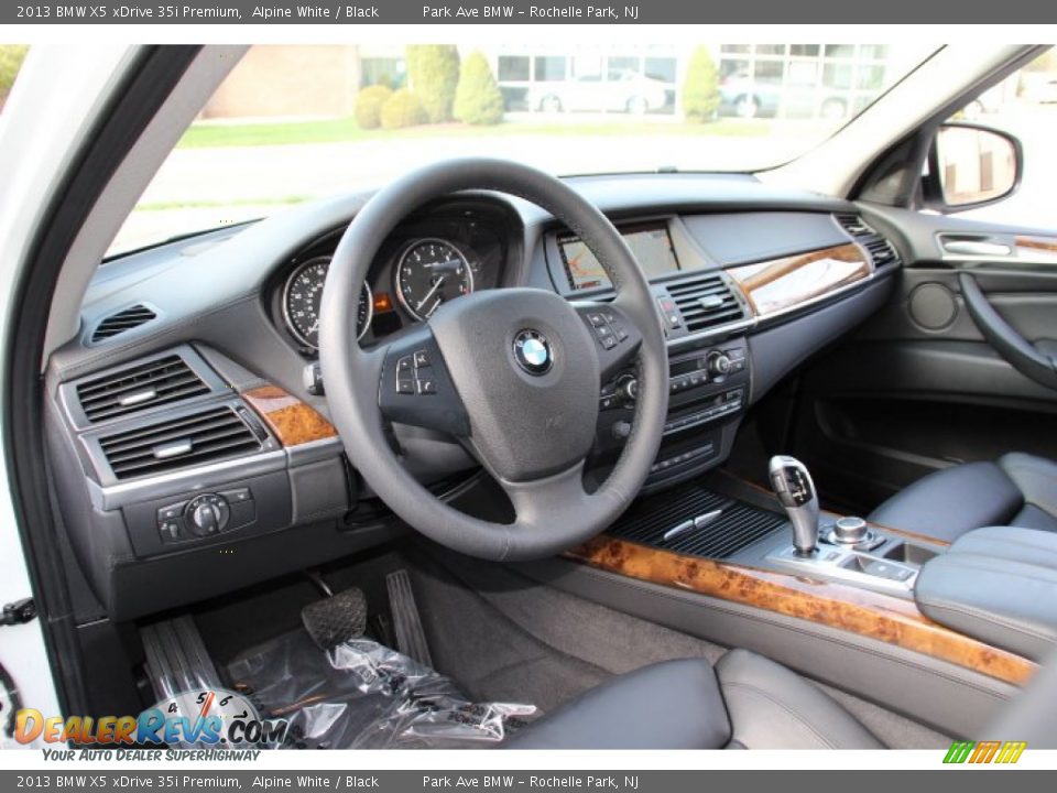 2013 BMW X5 xDrive 35i Premium Alpine White / Black Photo #9