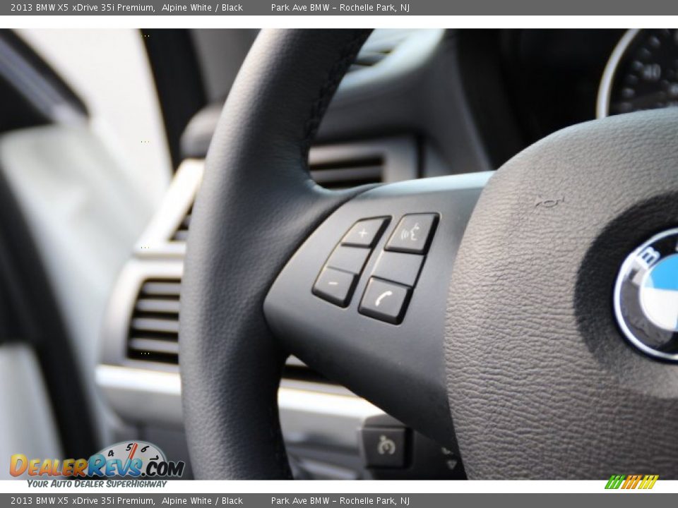 2013 BMW X5 xDrive 35i Premium Alpine White / Black Photo #16
