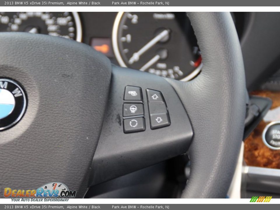 2013 BMW X5 xDrive 35i Premium Alpine White / Black Photo #17