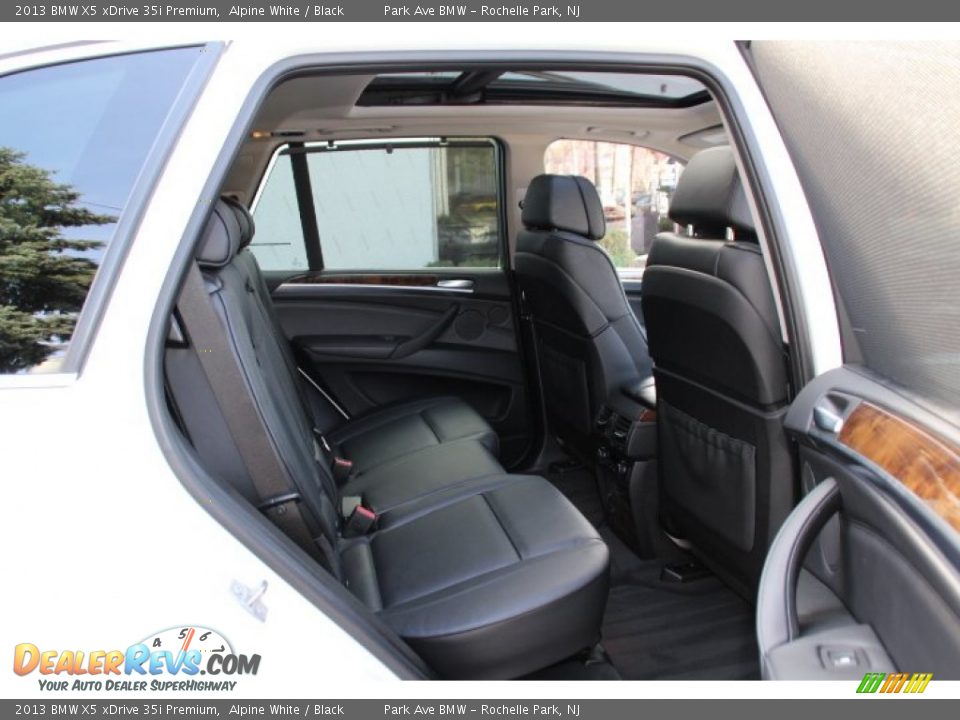 2013 BMW X5 xDrive 35i Premium Alpine White / Black Photo #24