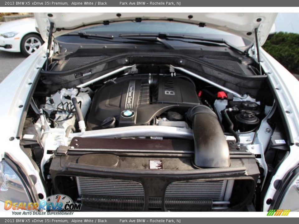 2013 BMW X5 xDrive 35i Premium Alpine White / Black Photo #29