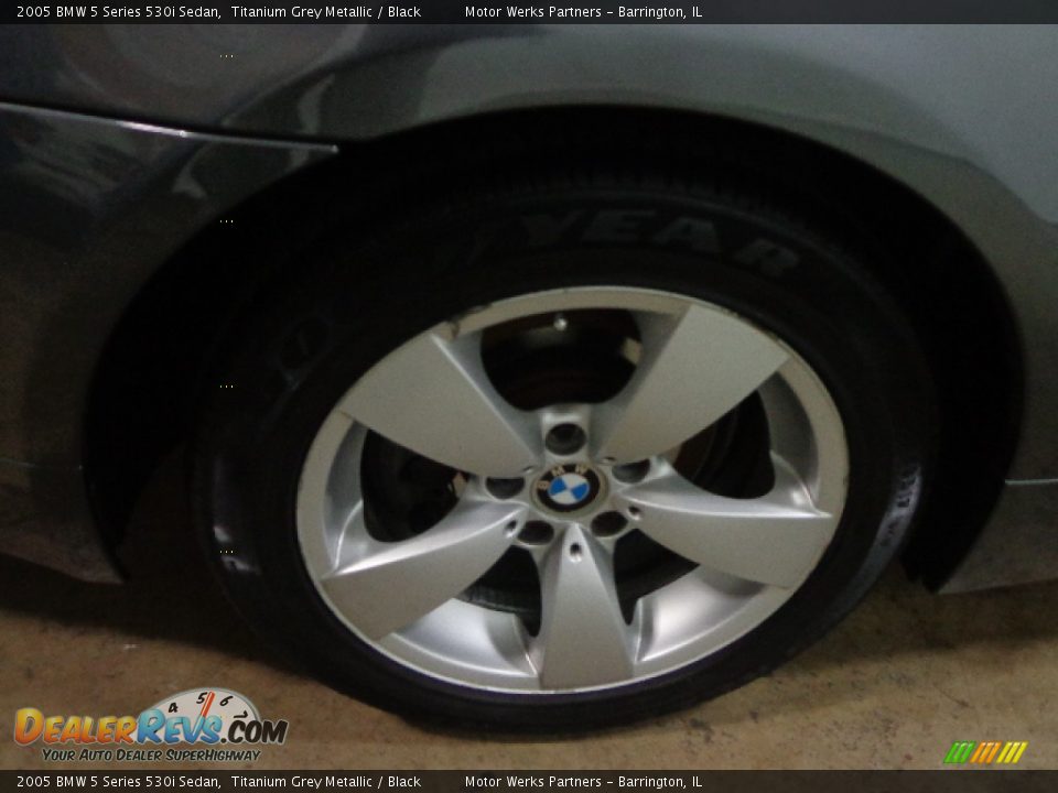 2005 BMW 5 Series 530i Sedan Titanium Grey Metallic / Black Photo #6
