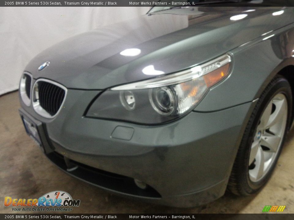 2005 BMW 5 Series 530i Sedan Titanium Grey Metallic / Black Photo #9