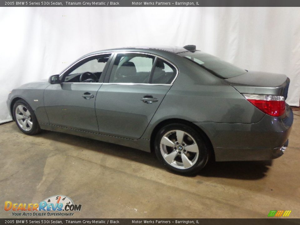 2005 BMW 5 Series 530i Sedan Titanium Grey Metallic / Black Photo #13