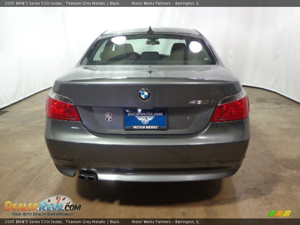 2005 BMW 5 Series 530i Sedan Titanium Grey Metallic / Black Photo #15