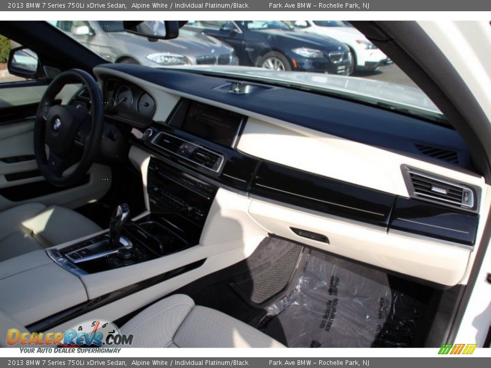2013 BMW 7 Series 750Li xDrive Sedan Alpine White / Individual Platinum/Black Photo #31