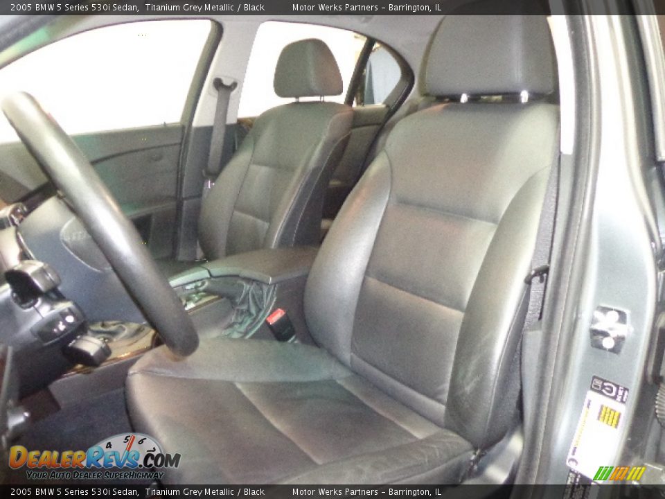 2005 BMW 5 Series 530i Sedan Titanium Grey Metallic / Black Photo #25