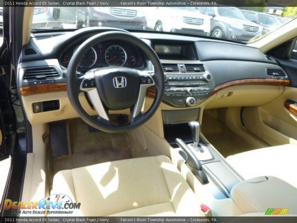 2011 Honda Accord EX Sedan Crystal Black Pearl / Ivory Photo #17