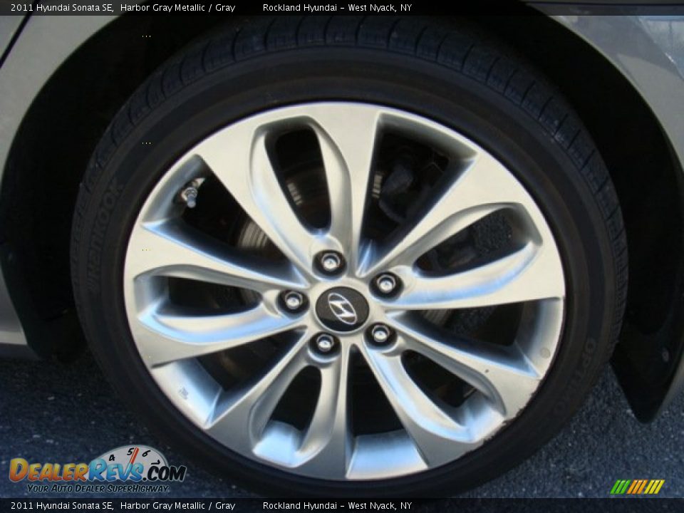 2011 Hyundai Sonata SE Harbor Gray Metallic / Gray Photo #27