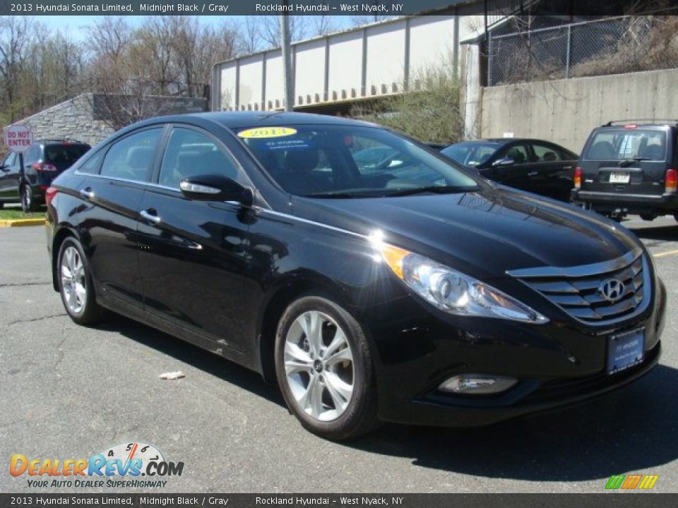 2013 Hyundai Sonata Limited Midnight Black / Gray Photo #3