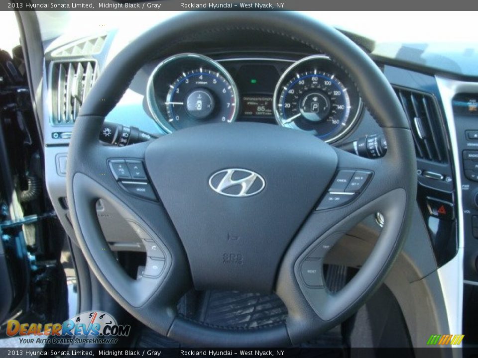 2013 Hyundai Sonata Limited Midnight Black / Gray Photo #14