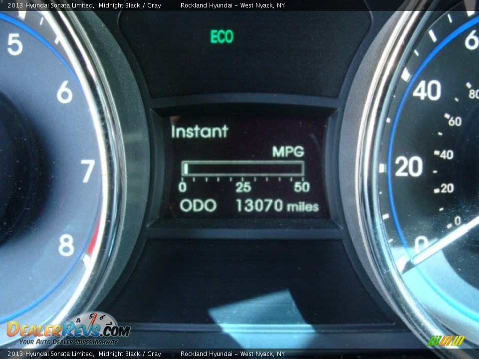 2013 Hyundai Sonata Limited Midnight Black / Gray Photo #17