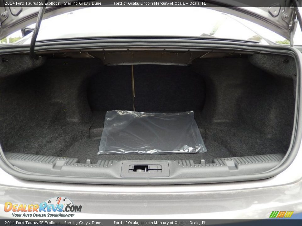 2014 Ford Taurus SE EcoBoost Trunk Photo #5