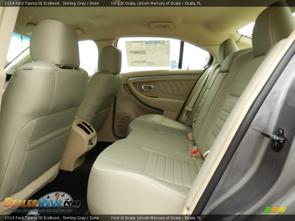 Rear Seat of 2014 Ford Taurus SE EcoBoost Photo #7