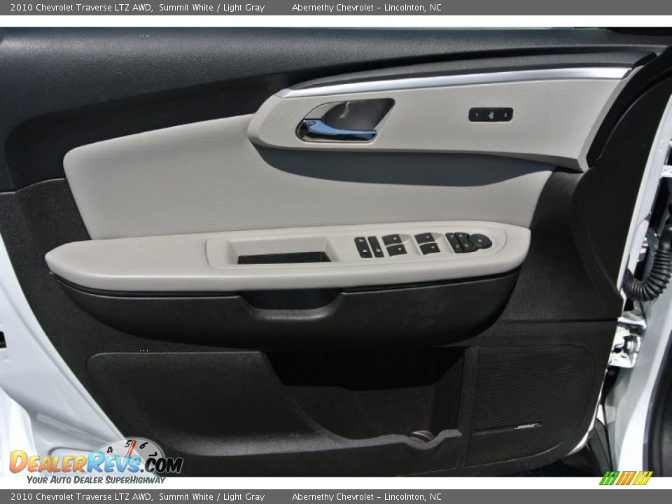 2010 Chevrolet Traverse LTZ AWD Summit White / Light Gray Photo #10
