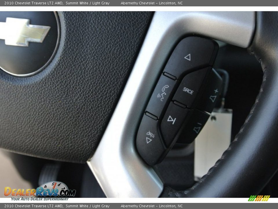 2010 Chevrolet Traverse LTZ AWD Summit White / Light Gray Photo #16