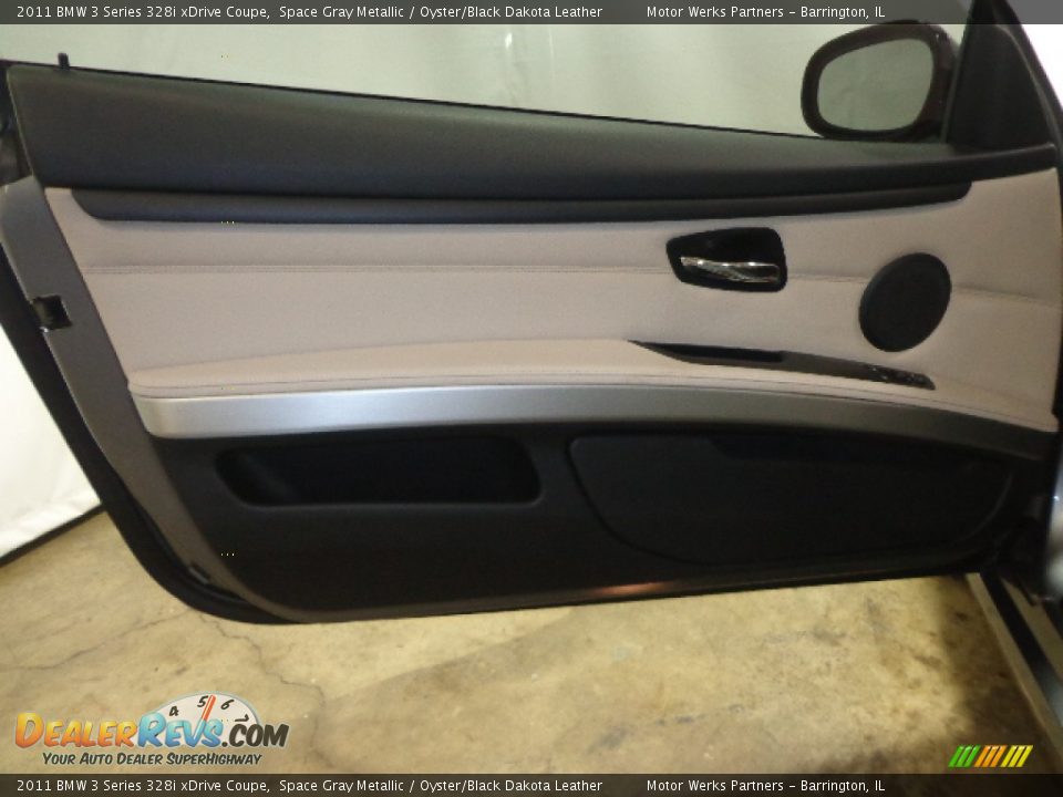 2011 BMW 3 Series 328i xDrive Coupe Space Gray Metallic / Oyster/Black Dakota Leather Photo #22