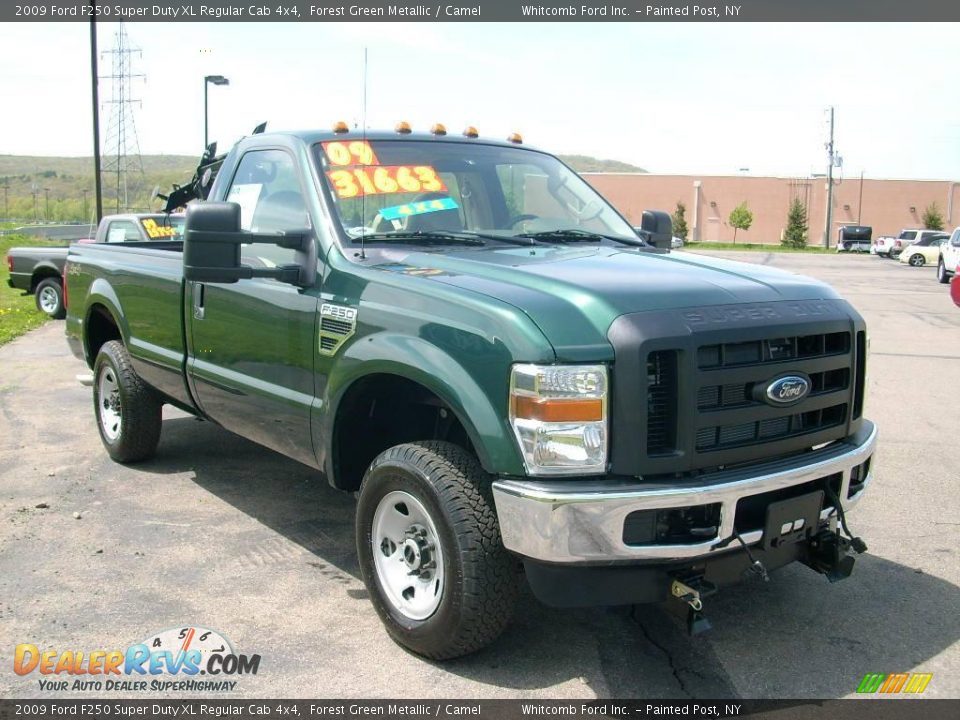 2009 Ford F250 Super Duty XL Regular Cab 4x4 Forest Green Metallic / Camel Photo #2