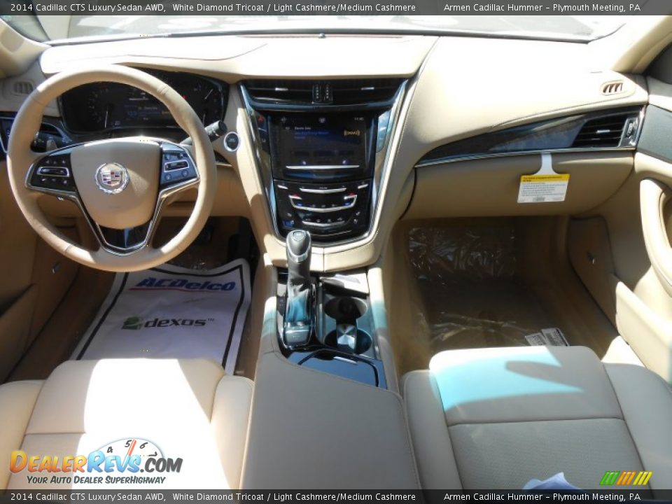 2014 Cadillac CTS Luxury Sedan AWD White Diamond Tricoat / Light Cashmere/Medium Cashmere Photo #10