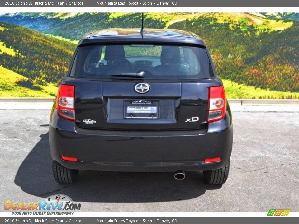 2010 Scion xD Black Sand Pearl / Charcoal Photo #8
