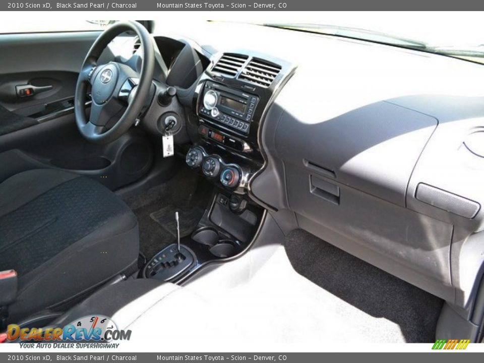 2010 Scion xD Black Sand Pearl / Charcoal Photo #14