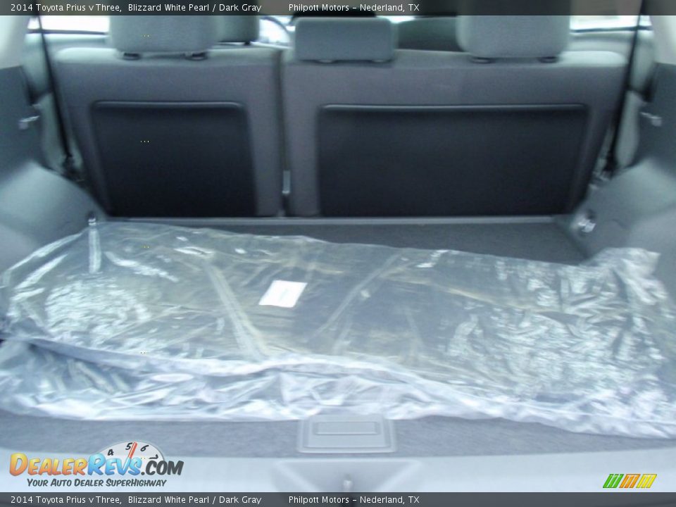 2014 Toyota Prius v Three Blizzard White Pearl / Dark Gray Photo #22