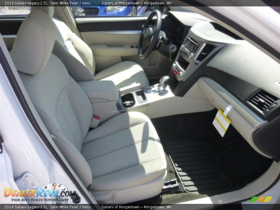 2014 Subaru Legacy 2.5i Satin White Pearl / Ivory Photo #10