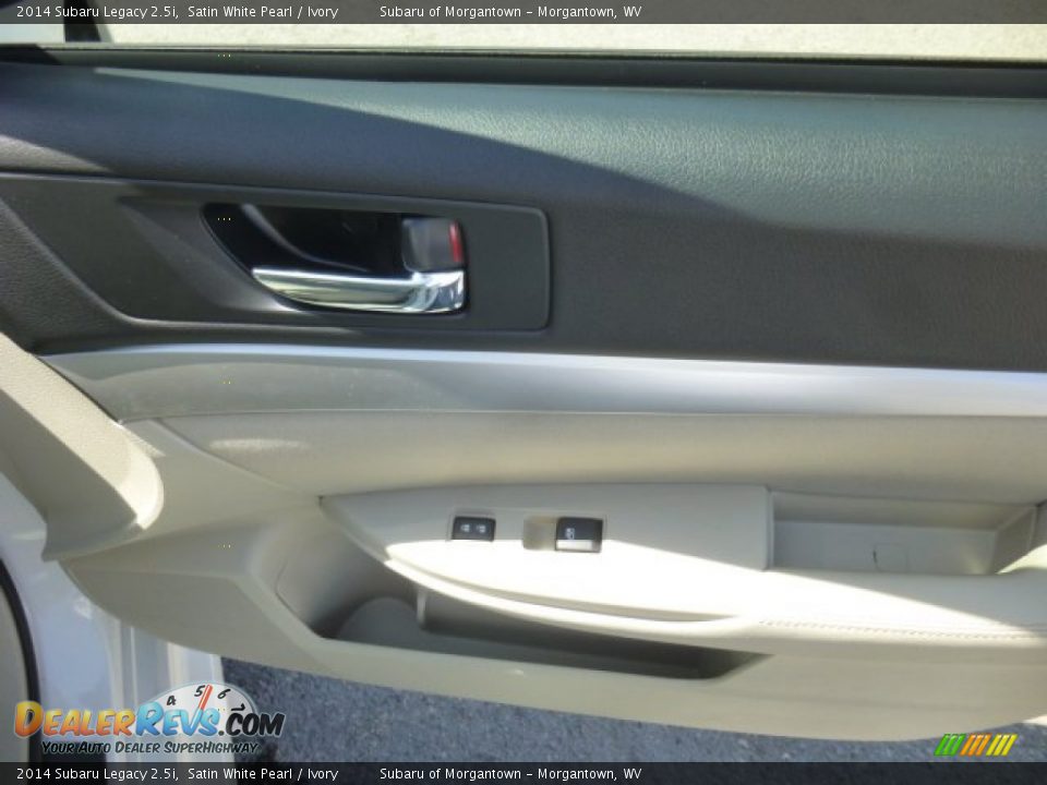 2014 Subaru Legacy 2.5i Satin White Pearl / Ivory Photo #11