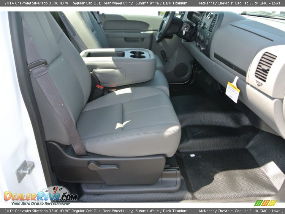 2014 Chevrolet Silverado 3500HD WT Regular Cab Dual Rear Wheel Utility Summit White / Dark Titanium Photo #17