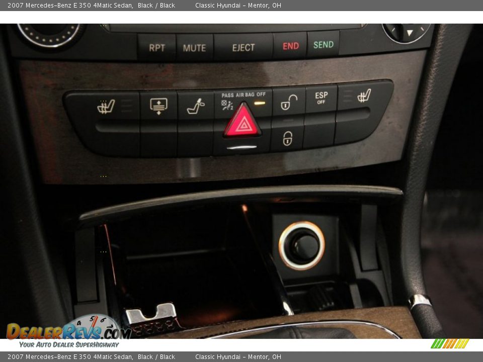 2007 Mercedes-Benz E 350 4Matic Sedan Black / Black Photo #12