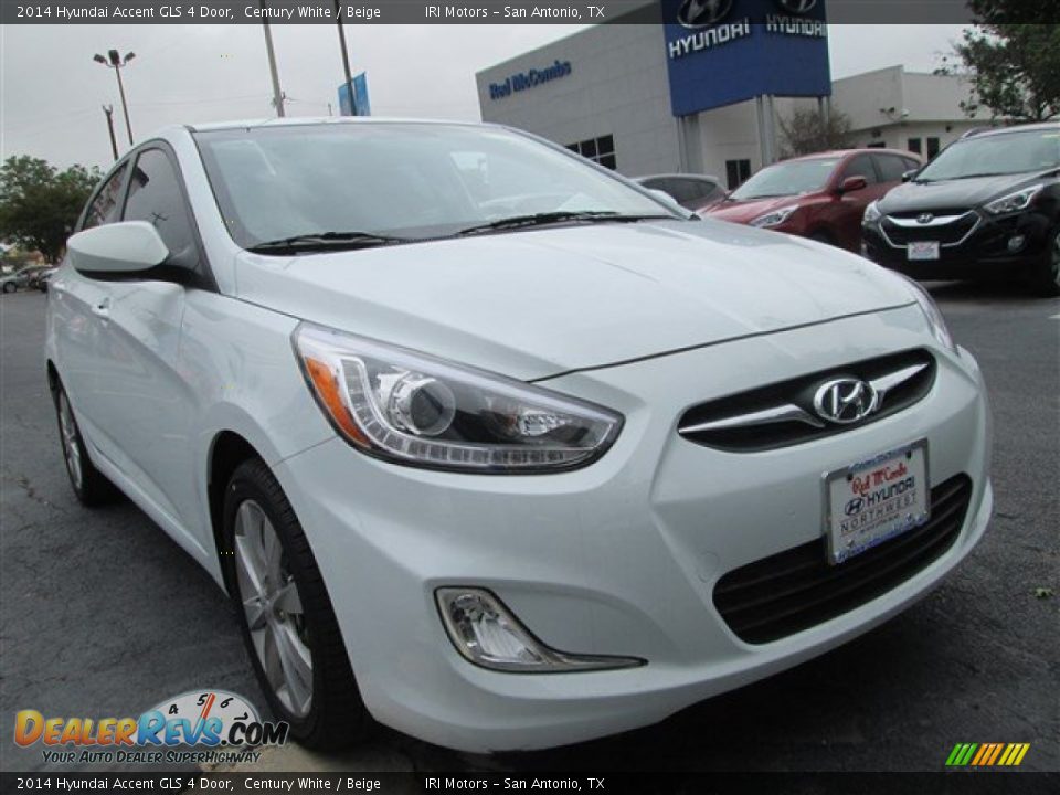 2014 Hyundai Accent GLS 4 Door Century White / Beige Photo #1