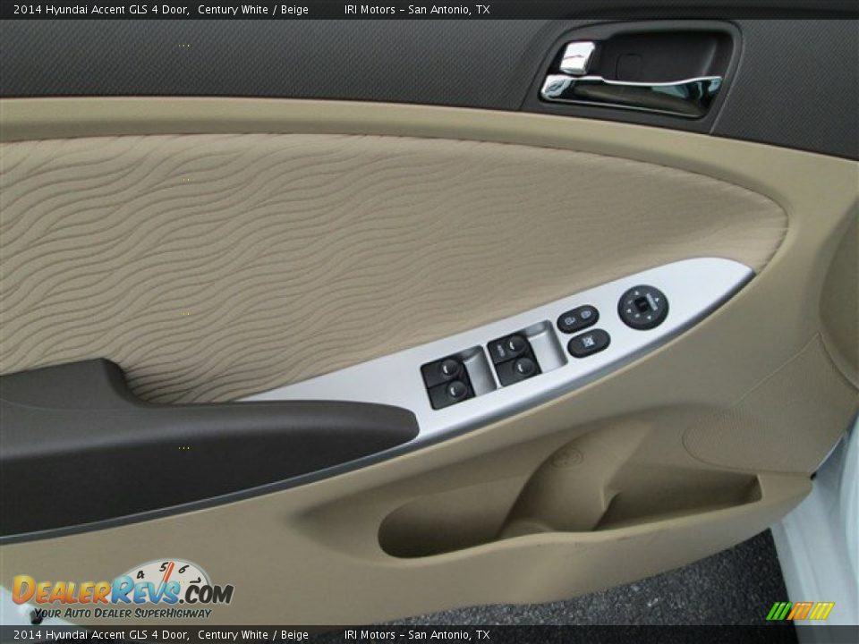 2014 Hyundai Accent GLS 4 Door Century White / Beige Photo #12