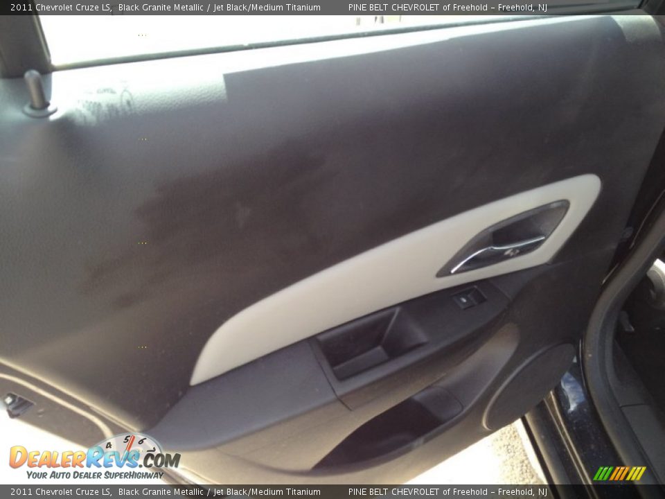 2011 Chevrolet Cruze LS Black Granite Metallic / Jet Black/Medium Titanium Photo #19