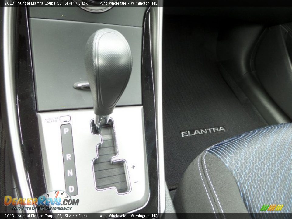 2013 Hyundai Elantra Coupe GS Silver / Black Photo #19