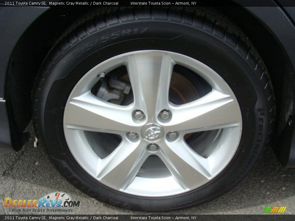 2011 Toyota Camry SE Magnetic Gray Metallic / Dark Charcoal Photo #23