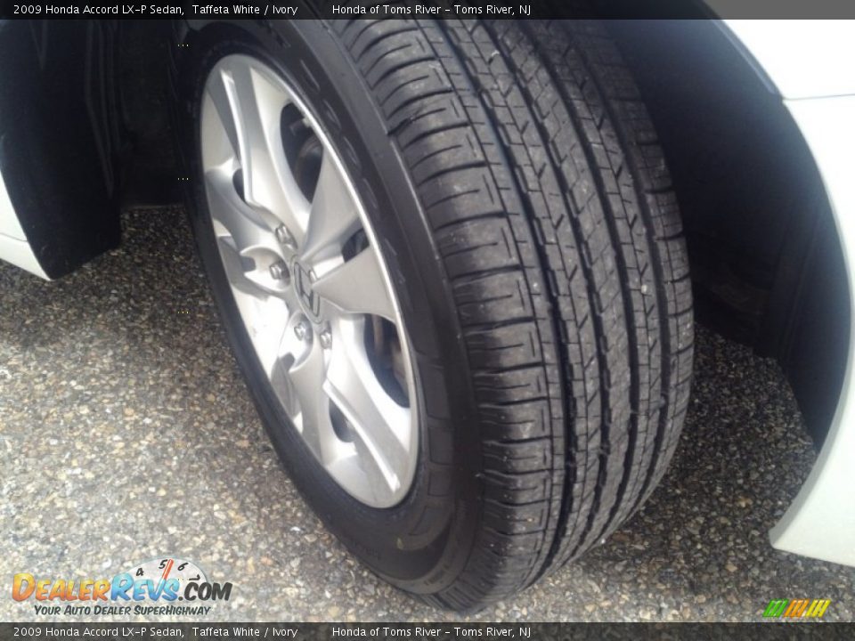 2009 Honda Accord LX-P Sedan Taffeta White / Ivory Photo #2