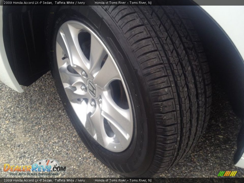 2009 Honda Accord LX-P Sedan Taffeta White / Ivory Photo #3