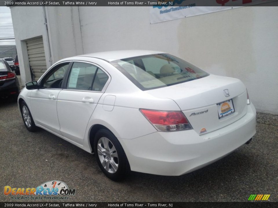 2009 Honda Accord LX-P Sedan Taffeta White / Ivory Photo #8