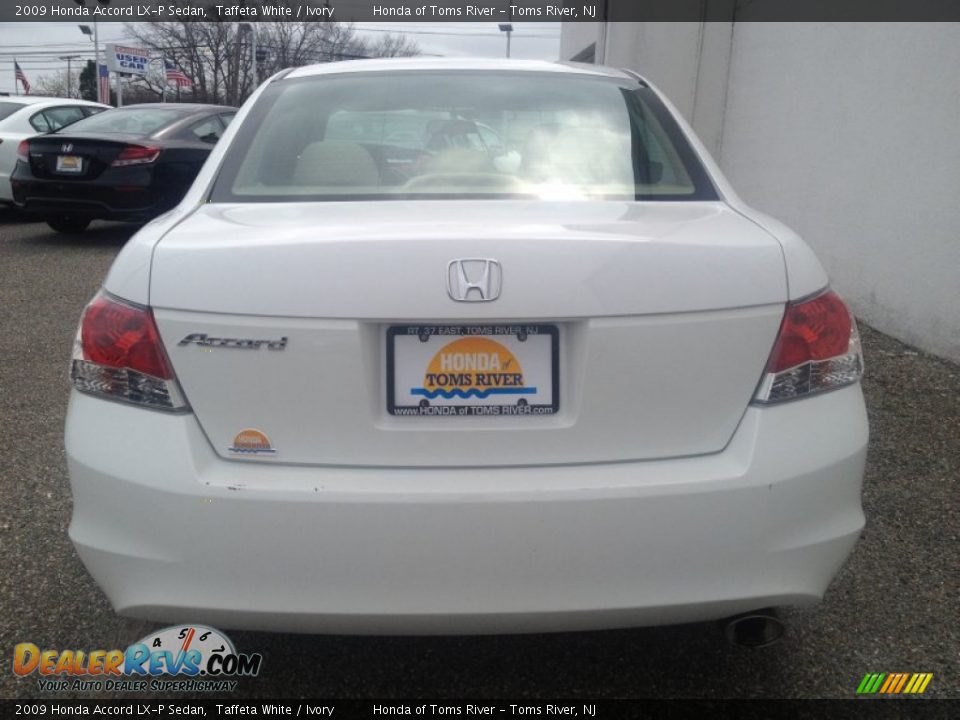 2009 Honda Accord LX-P Sedan Taffeta White / Ivory Photo #9