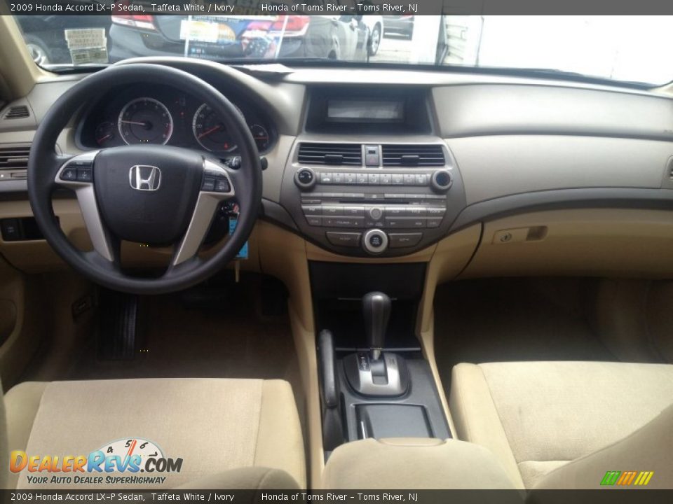 2009 Honda Accord LX-P Sedan Taffeta White / Ivory Photo #12