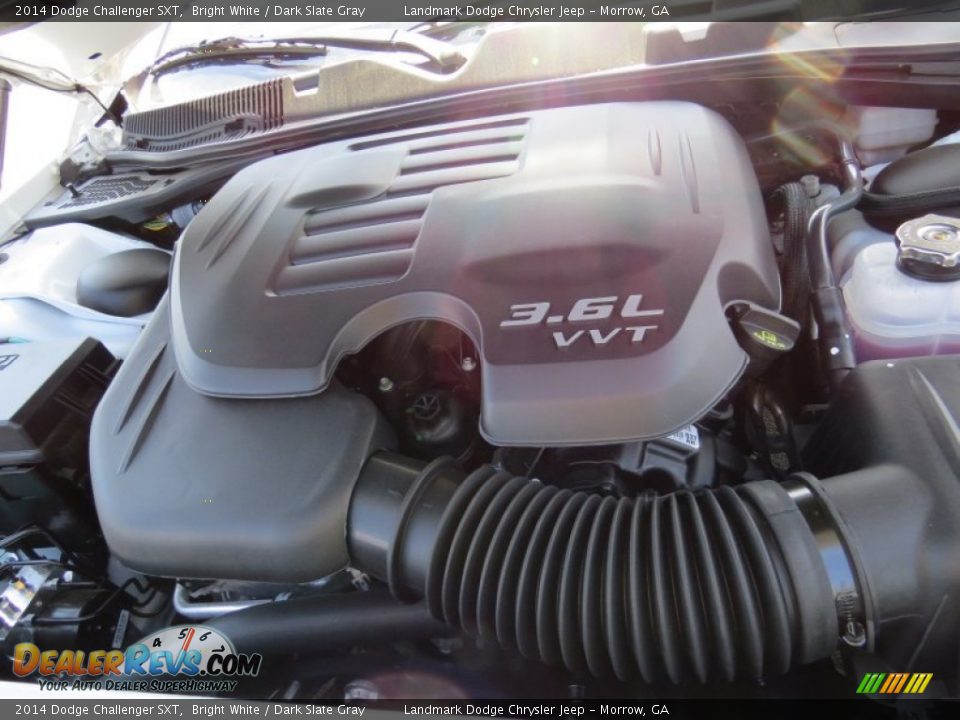 2014 Dodge Challenger SXT Bright White / Dark Slate Gray Photo #8