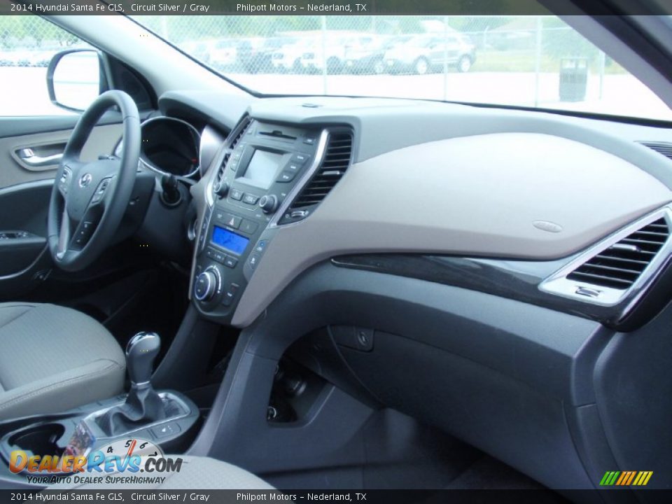 2014 Hyundai Santa Fe GLS Circuit Silver / Gray Photo #17
