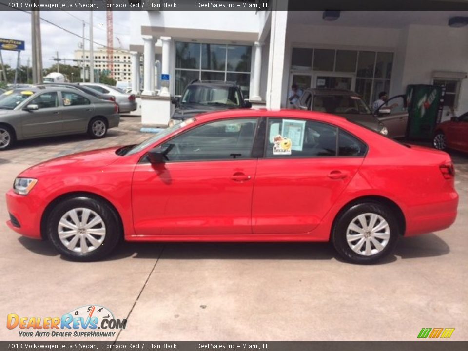 2013 Volkswagen Jetta S Sedan Tornado Red / Titan Black Photo #2