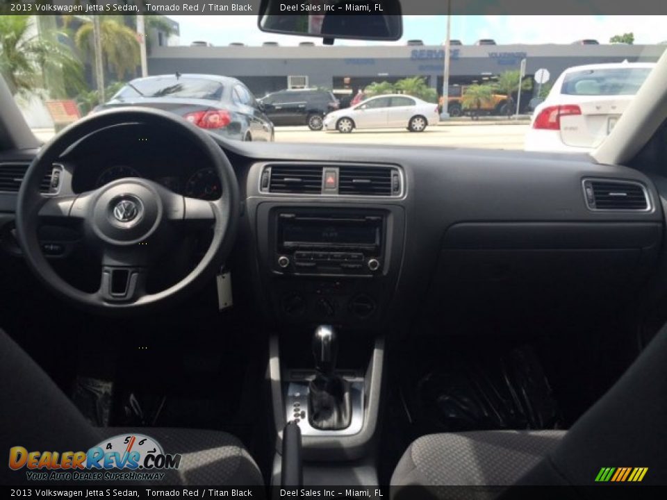 2013 Volkswagen Jetta S Sedan Tornado Red / Titan Black Photo #12