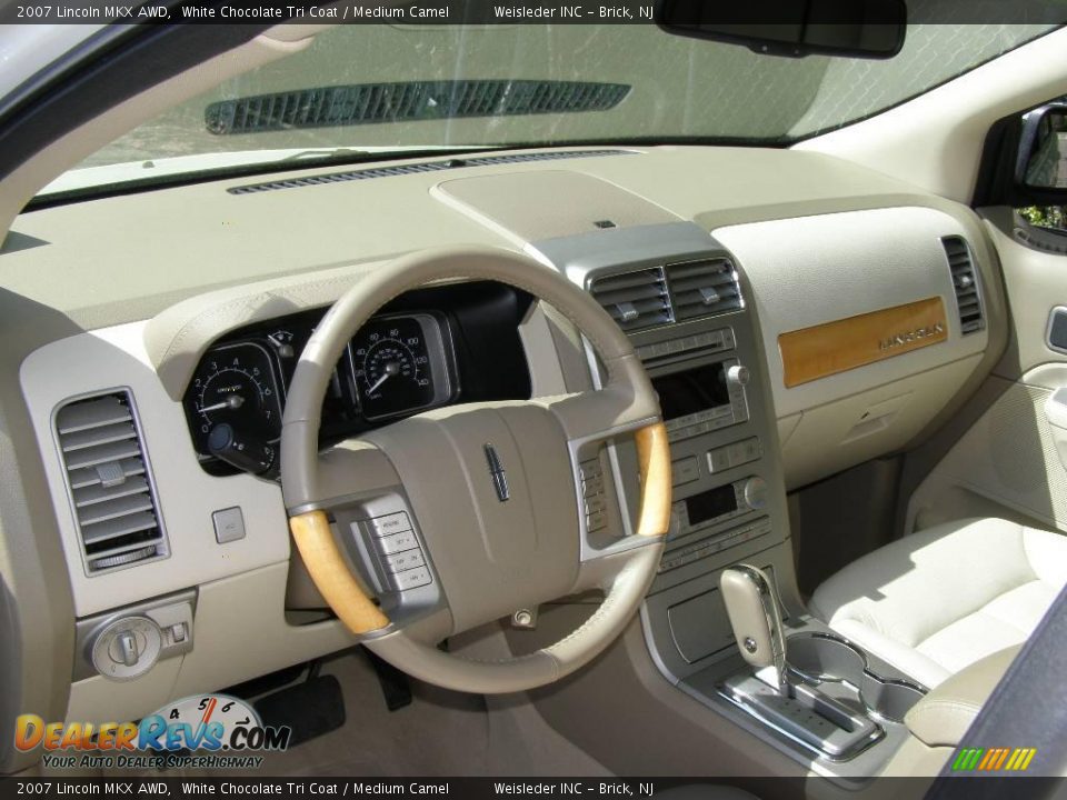2007 Lincoln MKX AWD White Chocolate Tri Coat / Medium Camel Photo #7